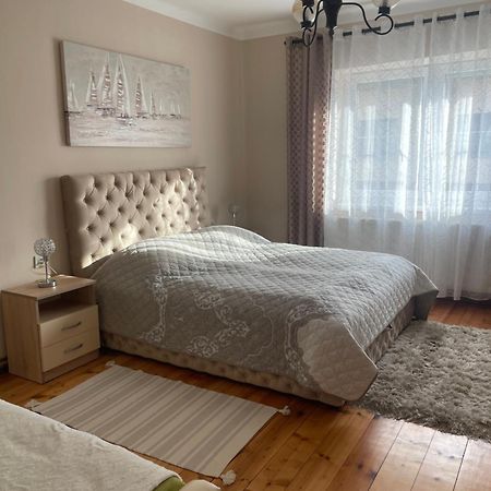 Kristalo Apartman Суботиця Екстер'єр фото
