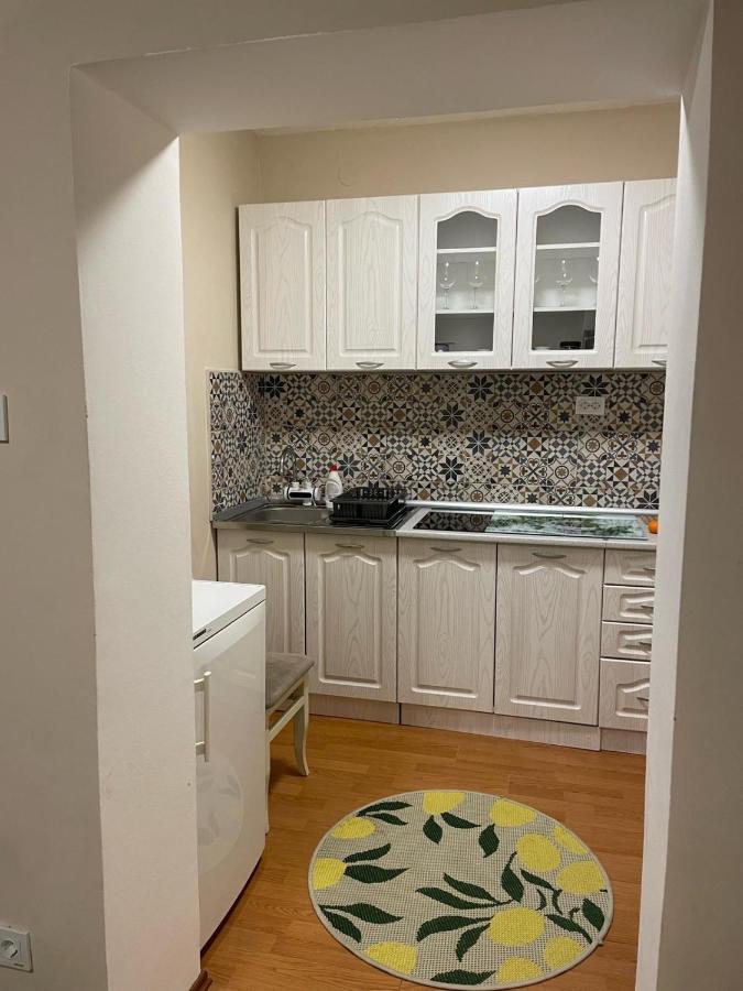 Kristalo Apartman Суботиця Екстер'єр фото